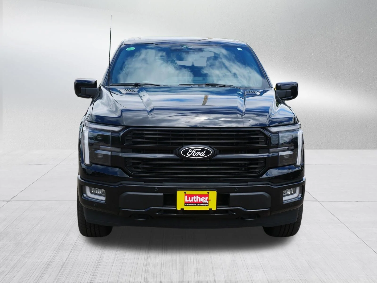 Used 2025 Agate Black Metallic Ford Platinum image 2