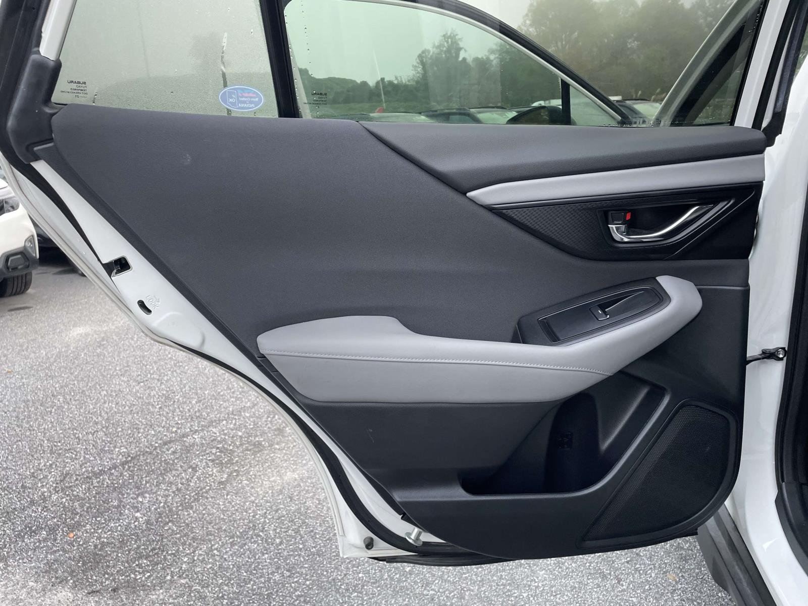 Used 2022 Crystal White Pearl Subaru Premium image 2