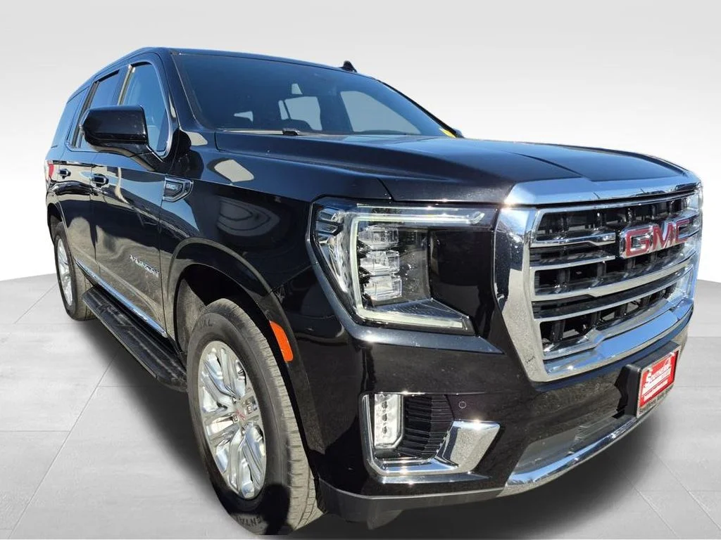 Used 2024 Black GMC Denali image 7