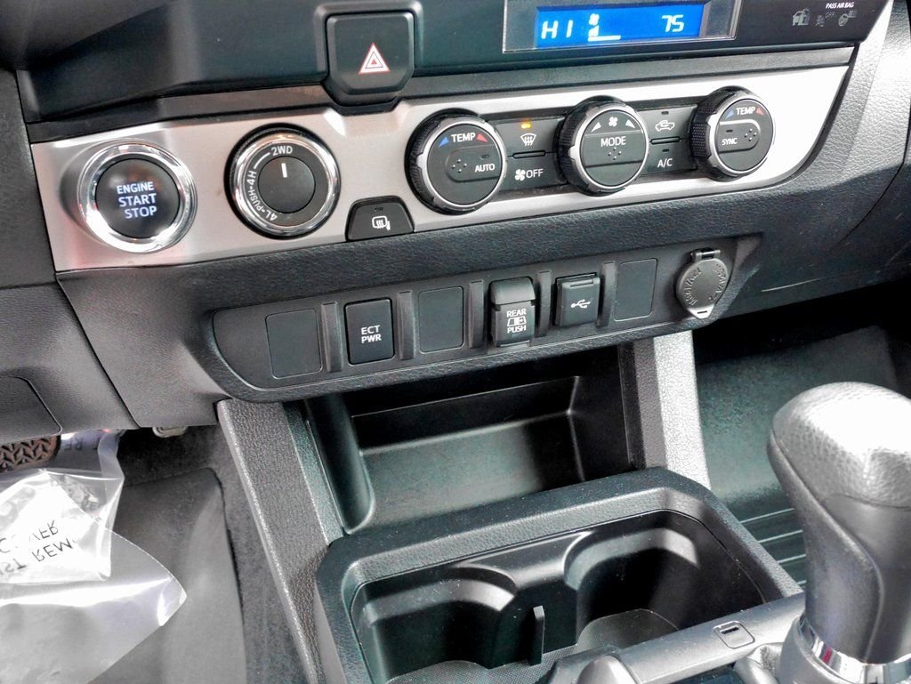 2023 Toyota Tacoma SR5 - Photo 25