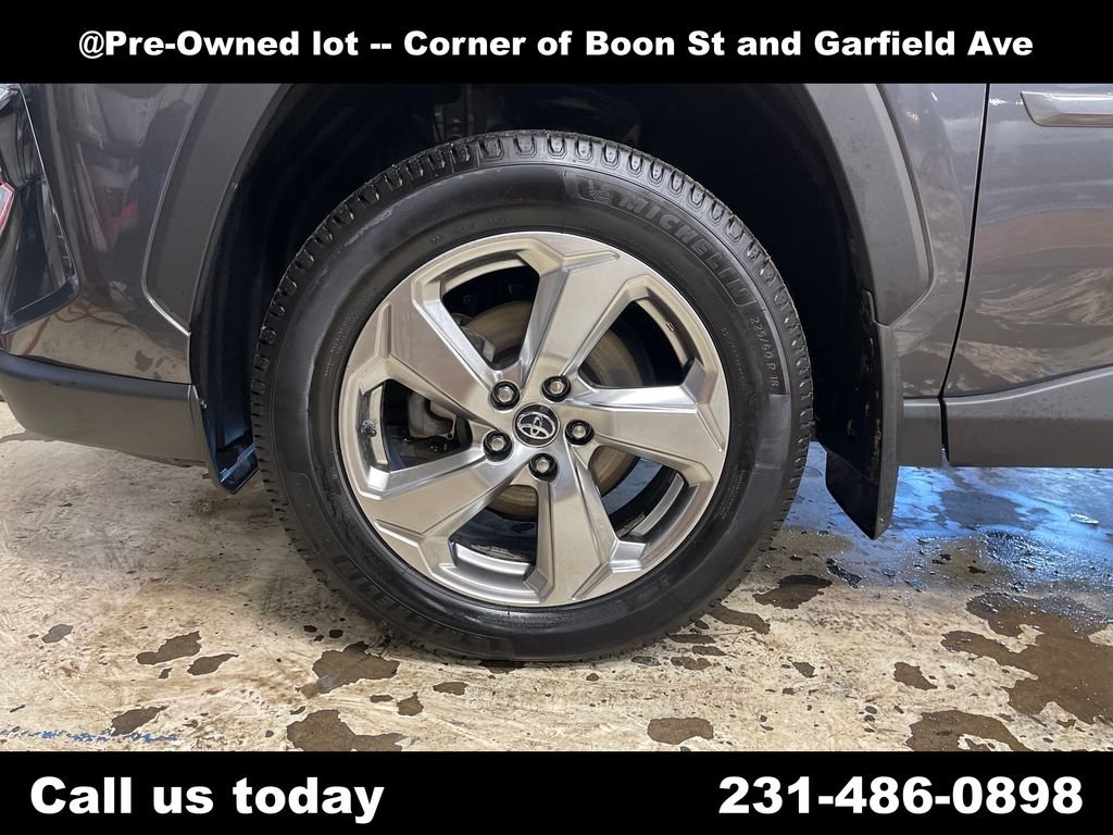 Used 2020 Gray Toyota Limited image 11