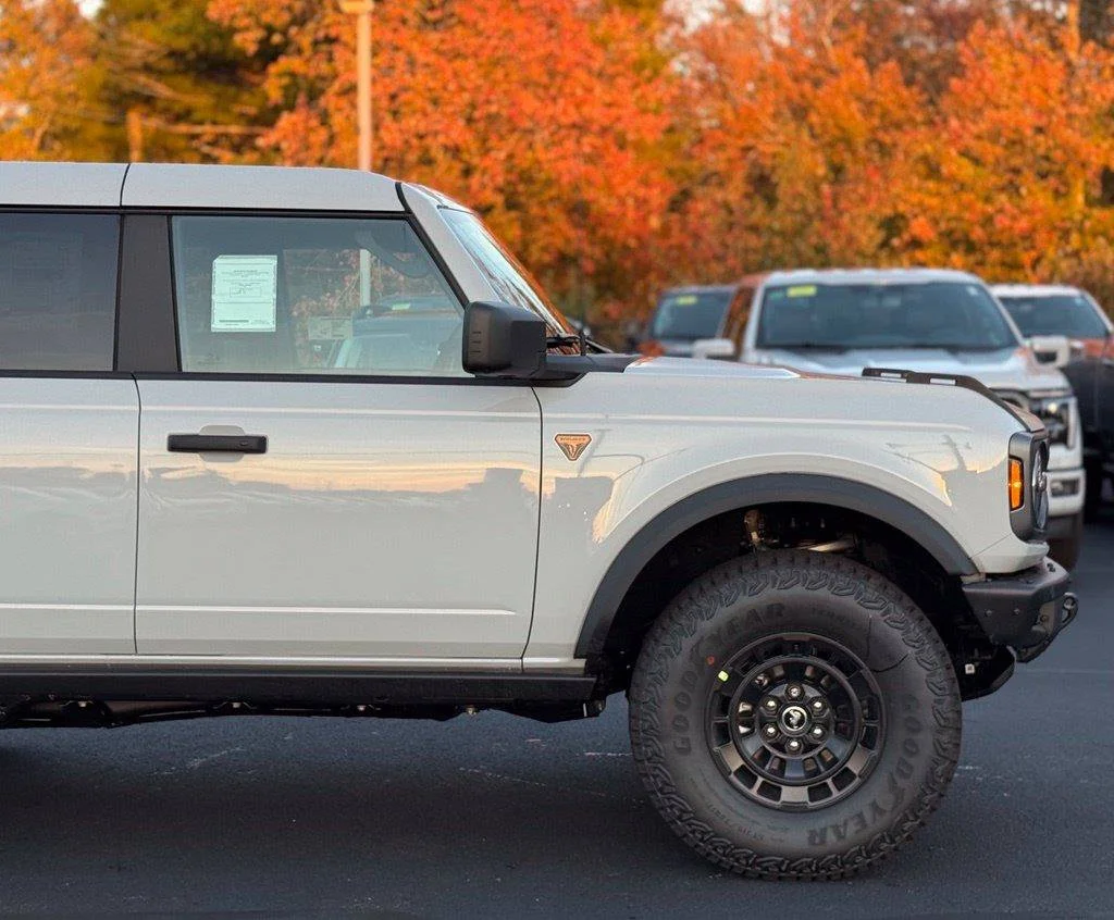 New 2026 Avalanche Gray Ford Badlands® image 2
