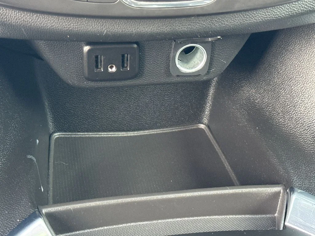 Used 2019 Summit White Chevrolet 3LT image 50