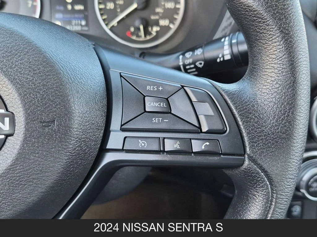 Used 2024 Gray Nissan S image 18