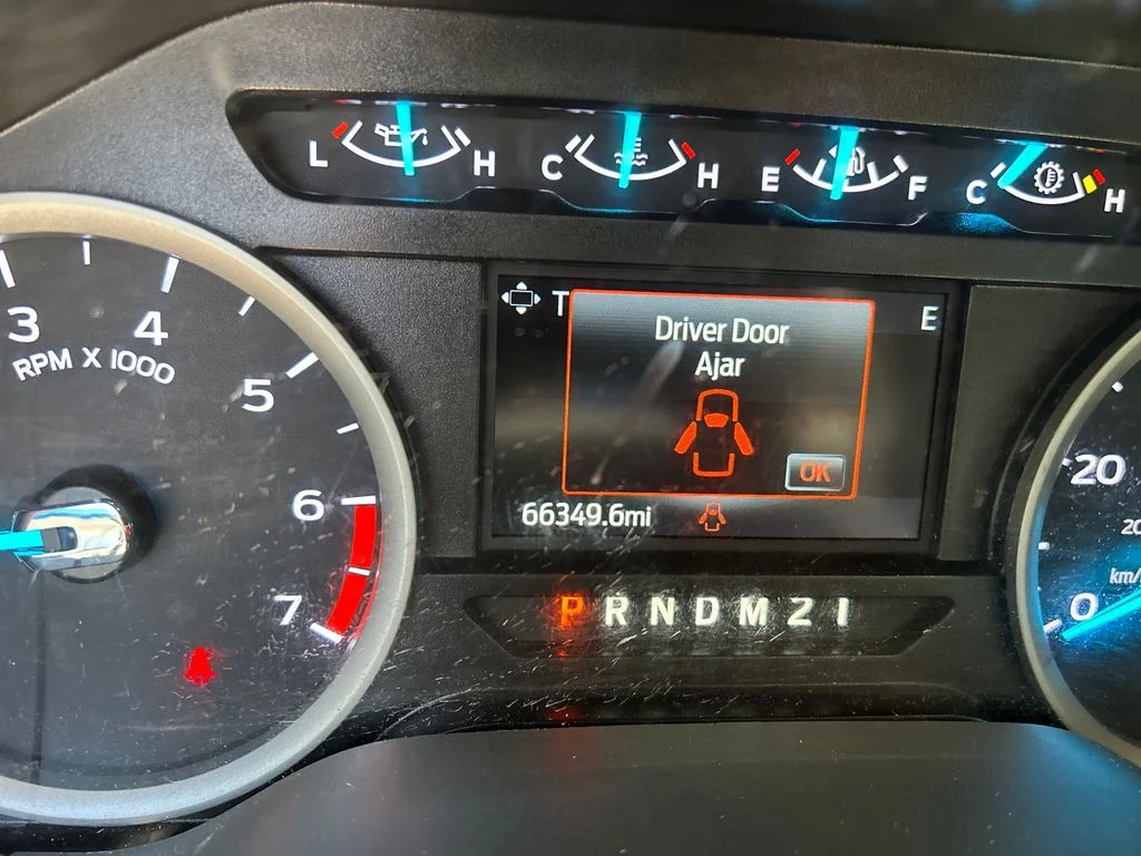 Used 2022 Gray Ford XL image 17