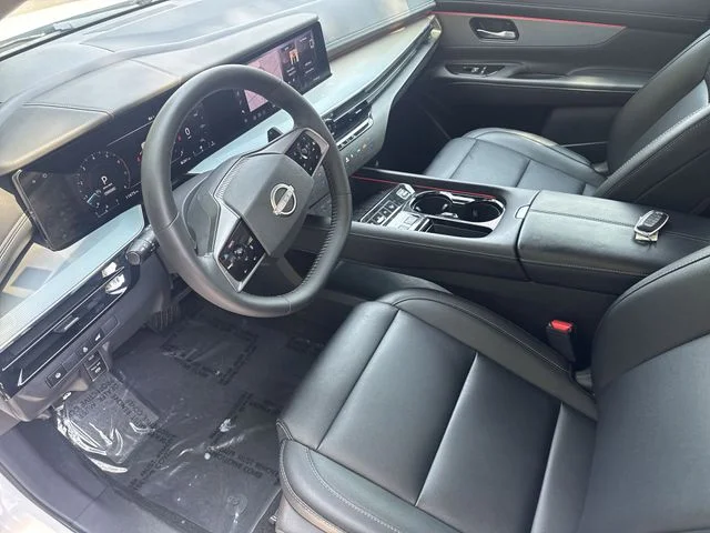 Used 2025 White Nissan SL image 16