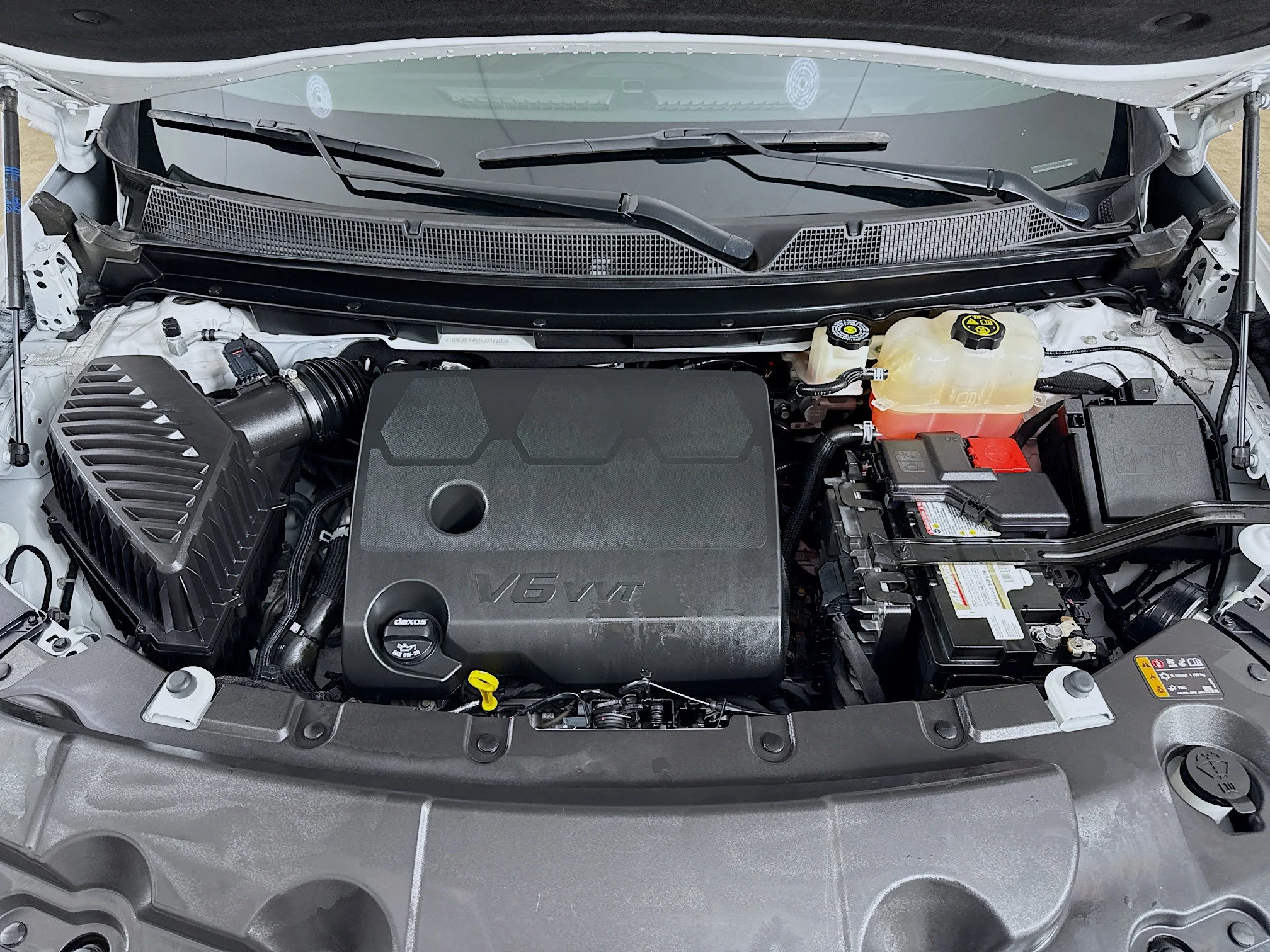 Used 2023 Summit White Chevrolet LS image 32