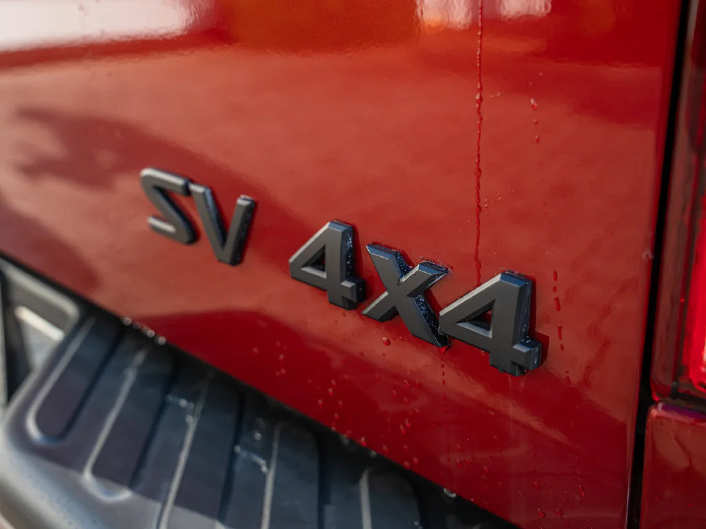 Used 2018 Lava Red Nissan SV image 19