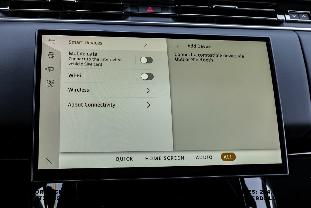 New 2026 Fuji White Land Rover Dynamic SE image 28