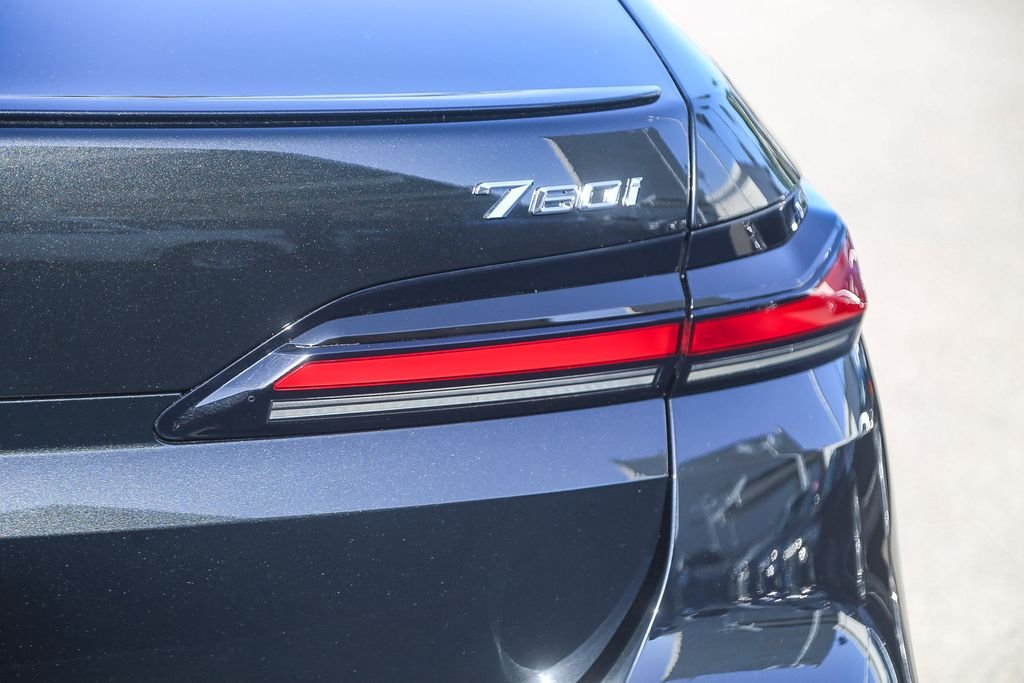 2024 BMW 7 Series 760i - Photo 7
