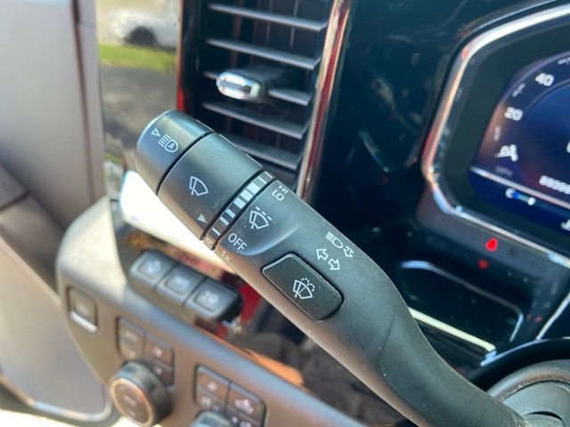 Used 2024 Red Chevrolet High Country image 21
