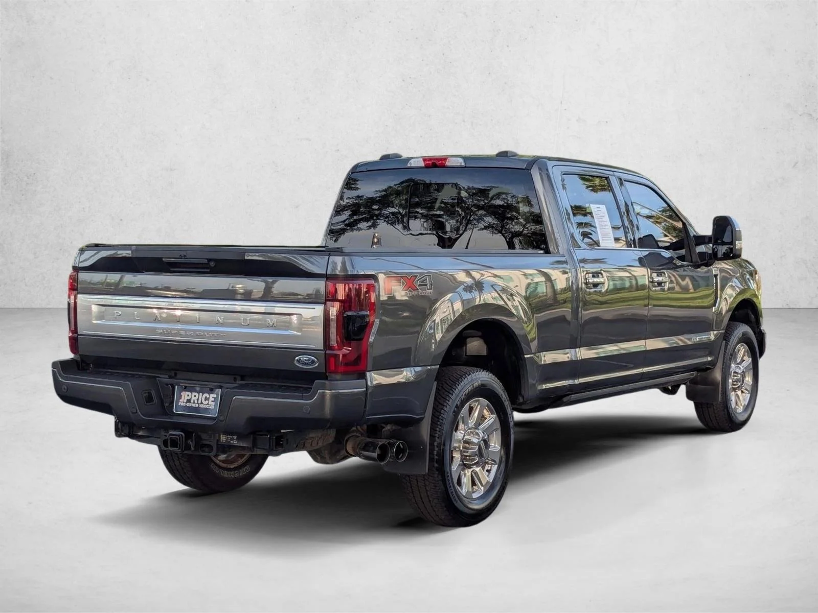 Used 2020 Magnetic Metallic Ford Platinum image 5