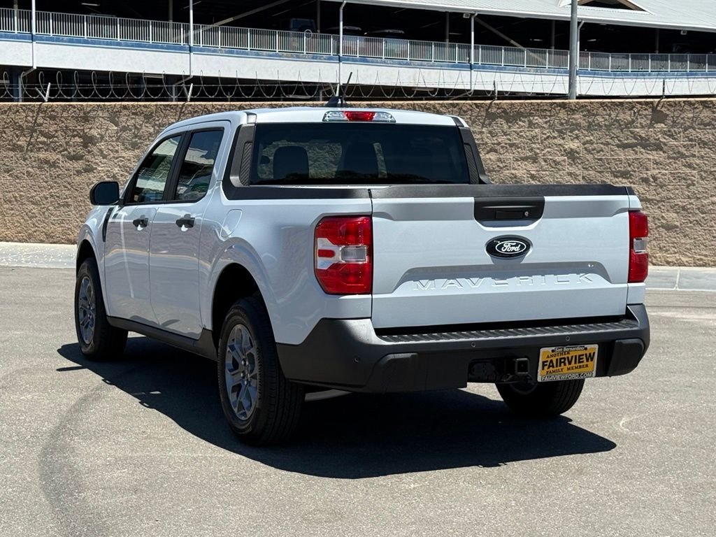 New 2026 Space White Metallic Ford XLT image 4