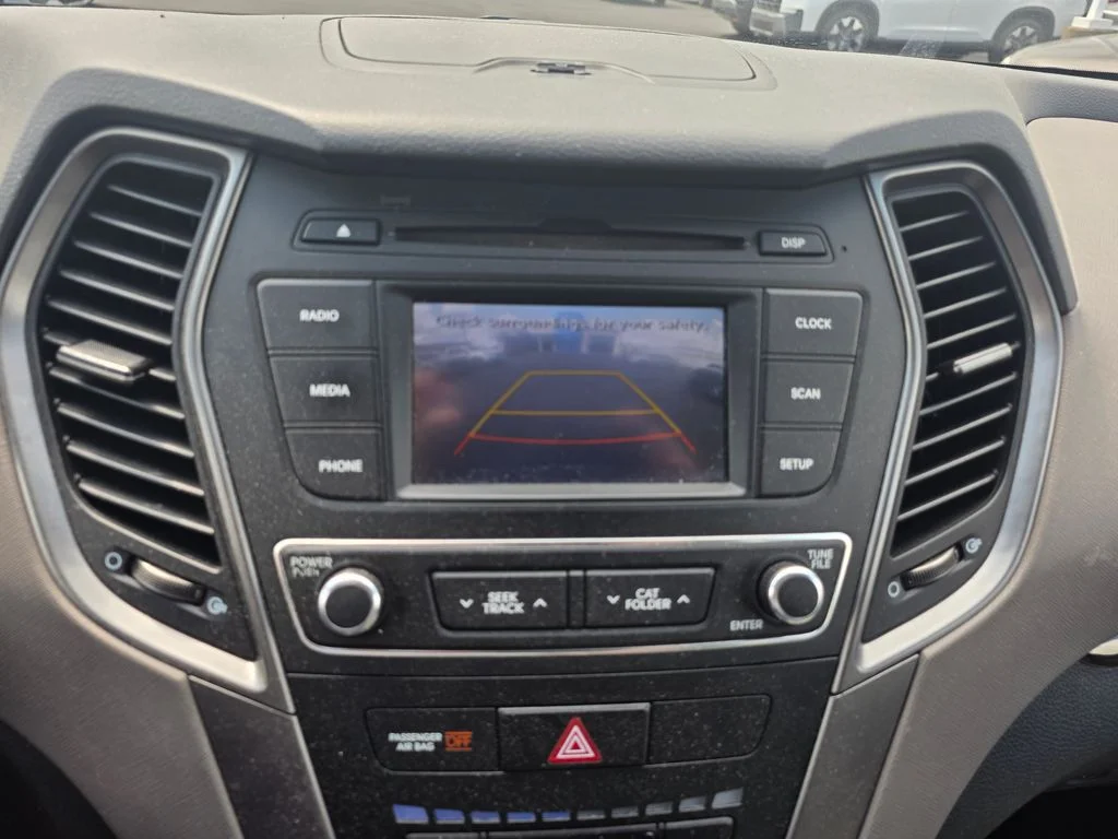 Used 2017 Sparkling Silver Hyundai 2.4 Base image 15