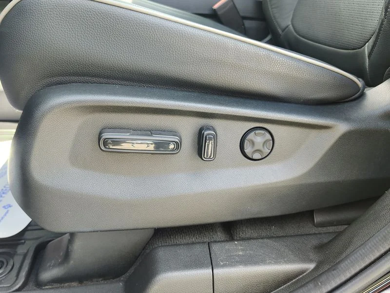 Used 2025  Honda Elite image 15