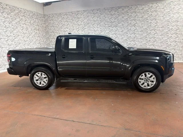 Used 2022 Black Nissan SV image 8
