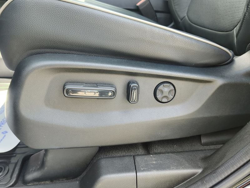 Used 2025  Honda Elite image 15