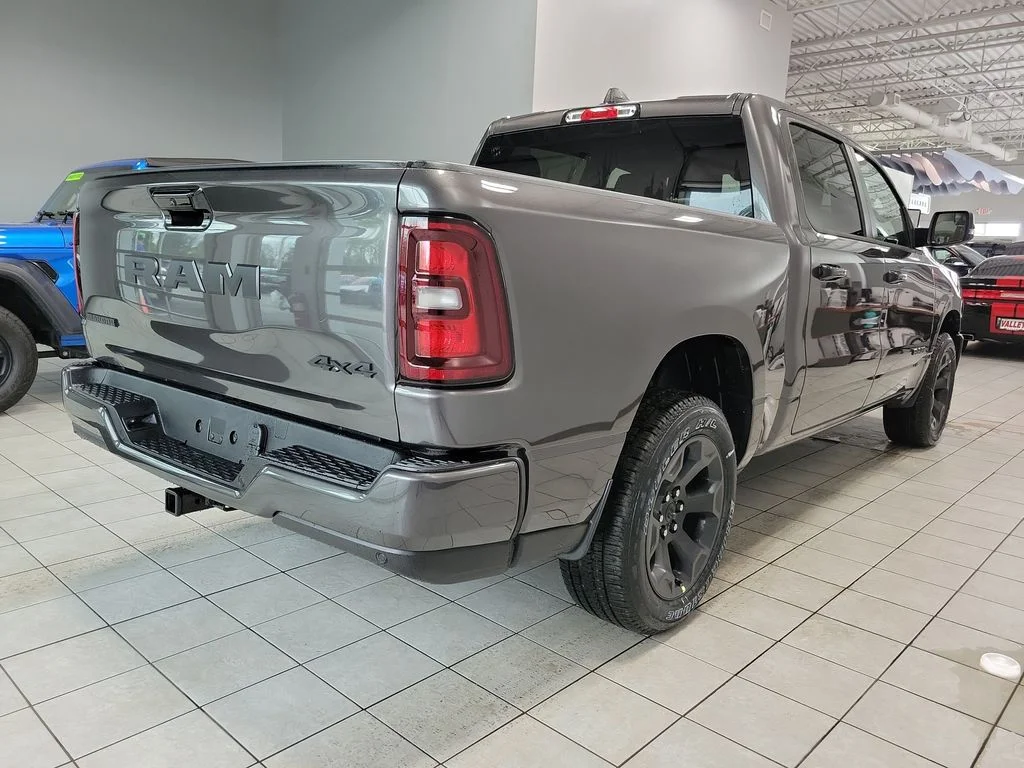 New 2026 Granite Crystal Metallic Clear-Coat Exterior Paint RAM Big Horn/Lone Star image 6