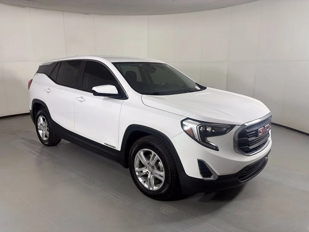 Used 2021 White GMC SLE image 2