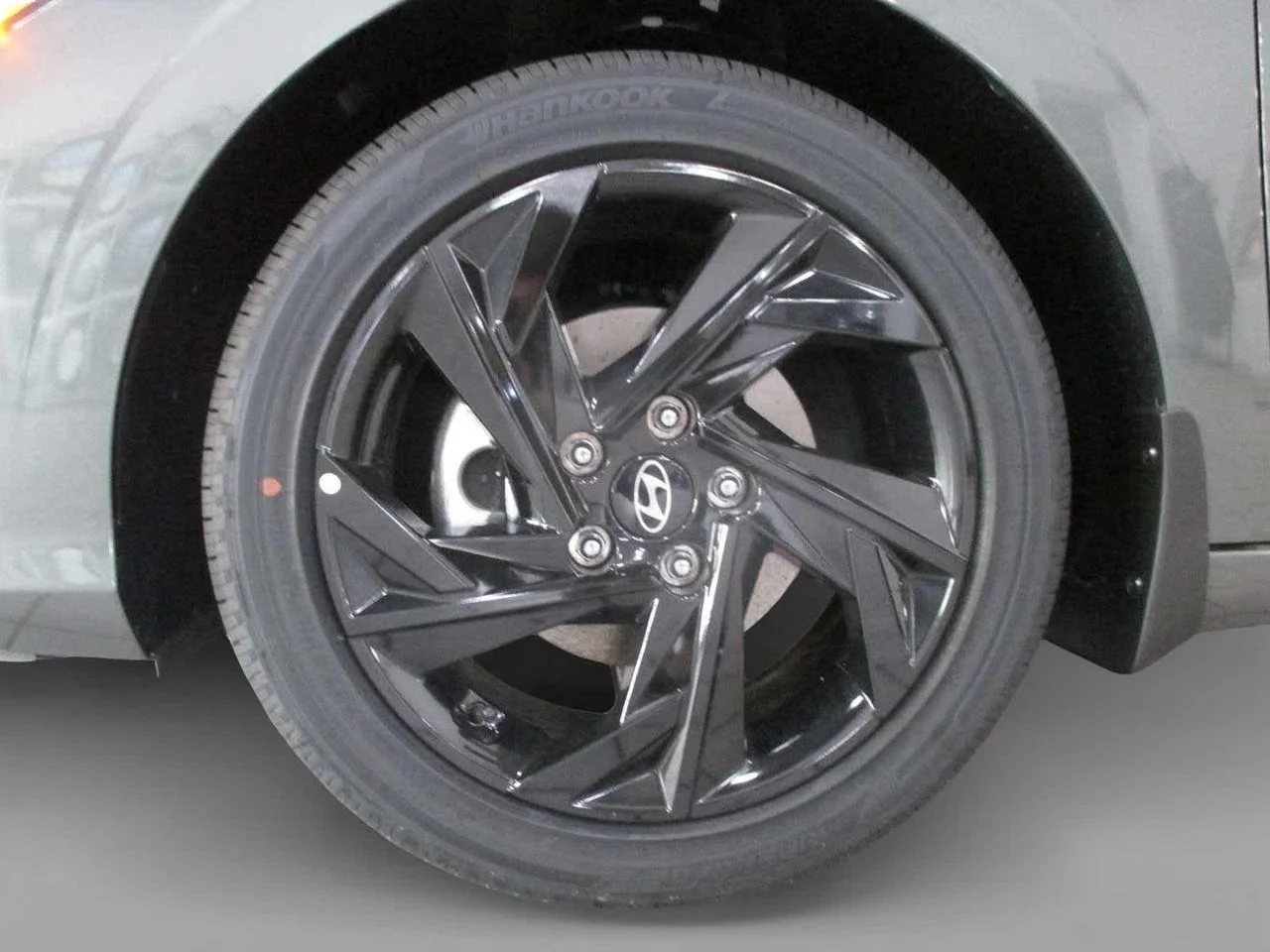 New 2026 Gray Hyundai SEL Sport image 4