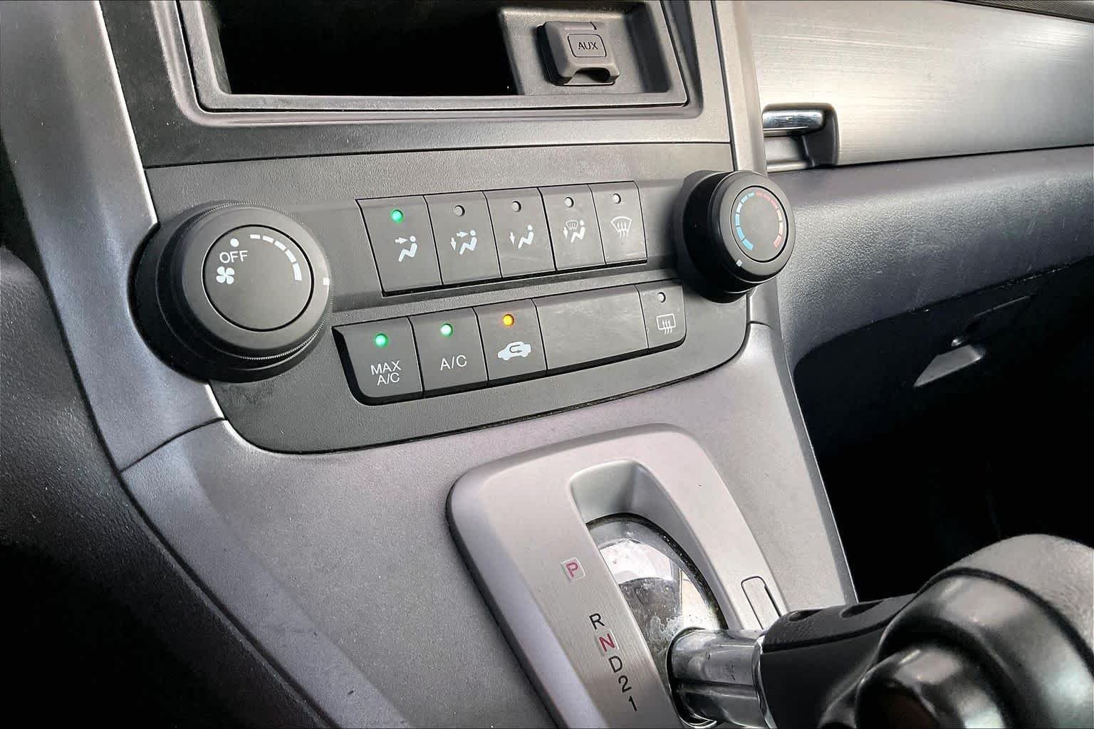 Used 2008 Glacier Blue Metallic Honda LX image 29