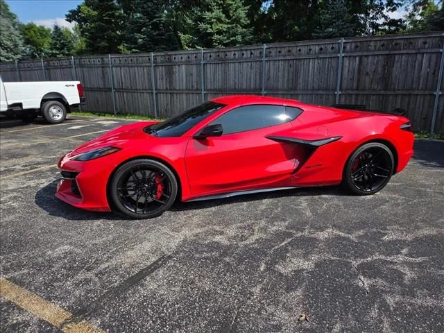Used 2025 Torch Red Chevrolet Z06 image 5