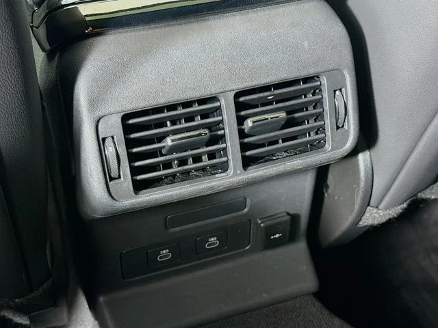 Certified Used 2026 Gray Land Rover Dynamic SE image 27