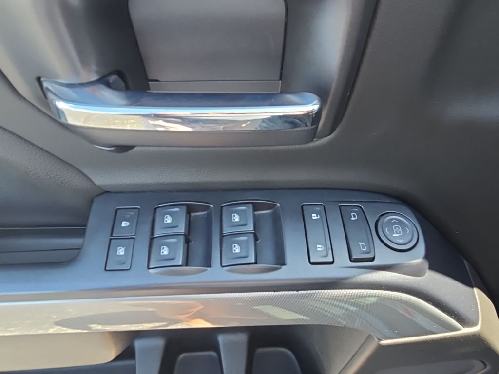 Used 2019 Gray Chevrolet LT image 36