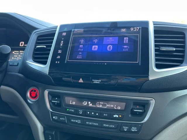 Used 2016  Honda EX-L image 20