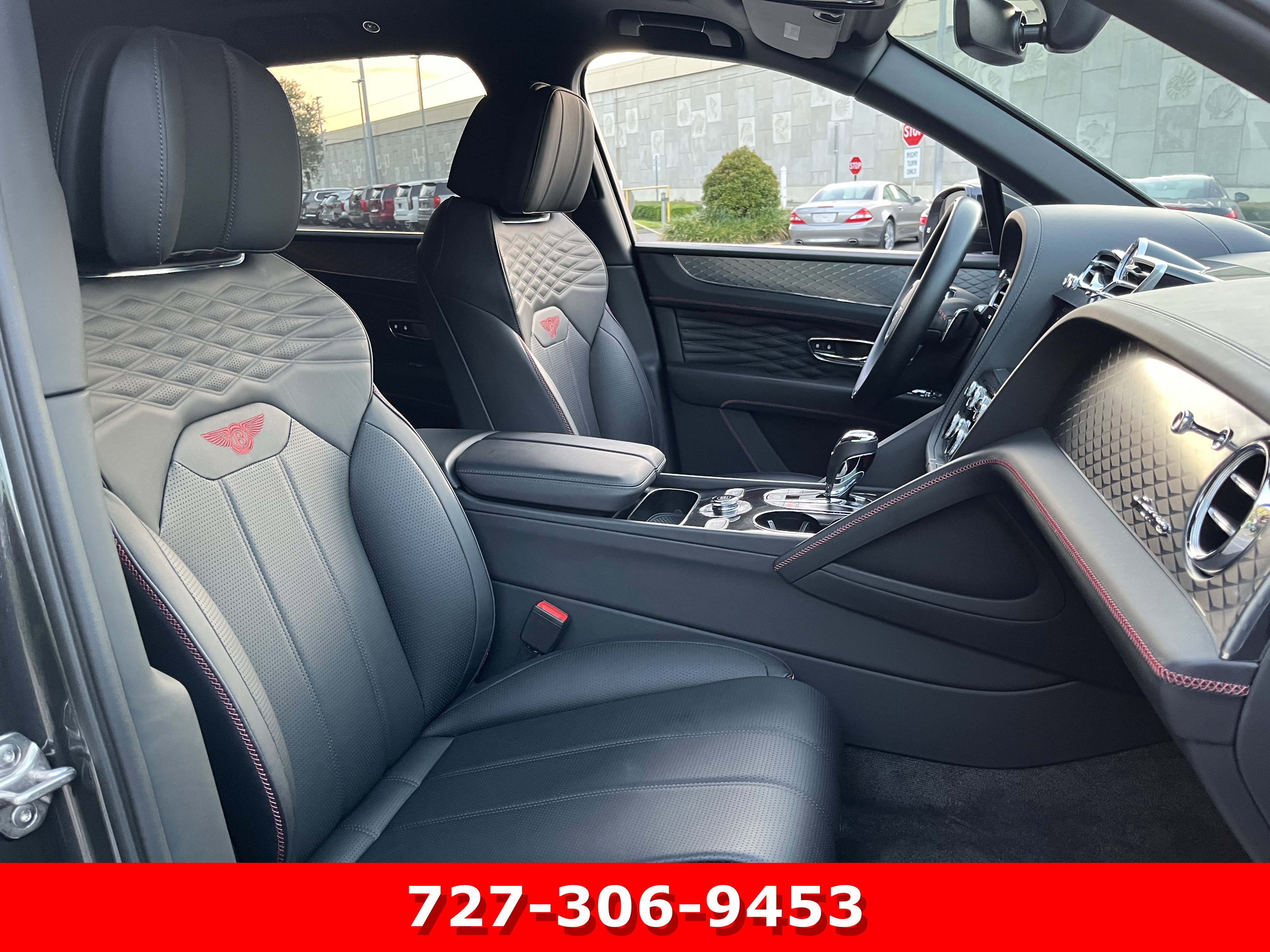 Used 2024 Anthracite by Mulliner Bentley  image 22