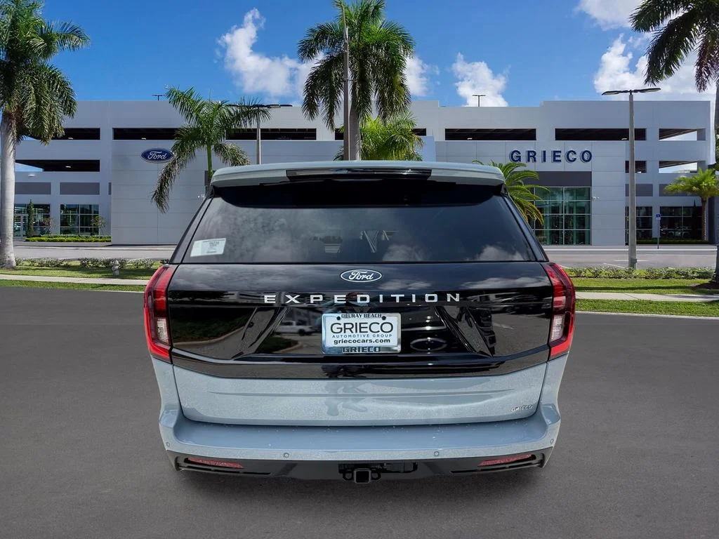 New 2027 Gray Ford Active image 6