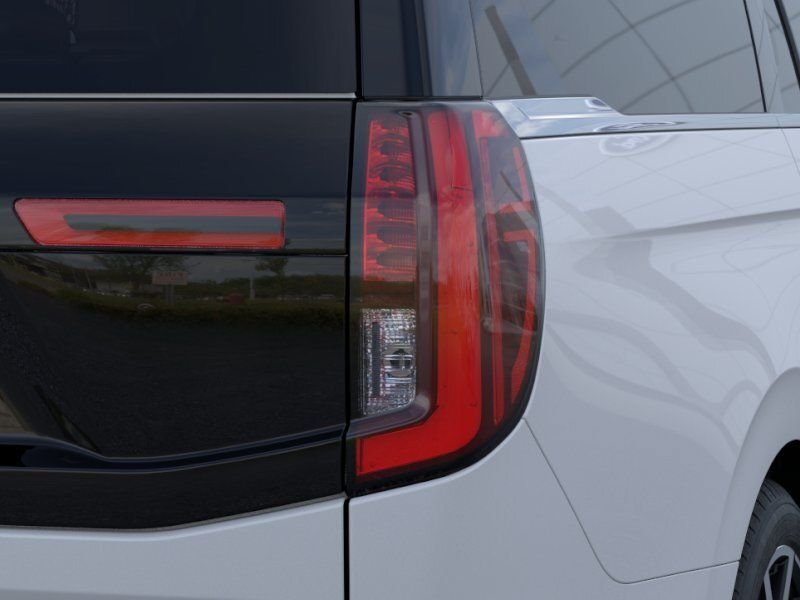 New 2026 Space Silver Metallic Ford MAX Platinum® image 44