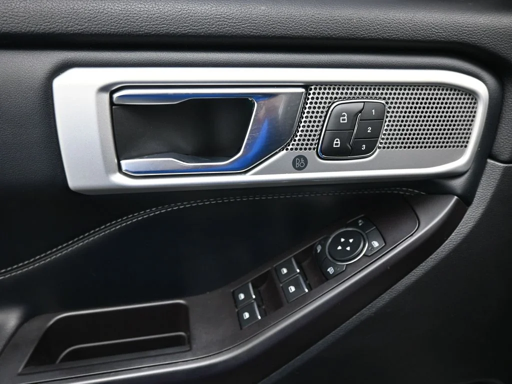 2020 Ford Explorer Limited - Photo 12
