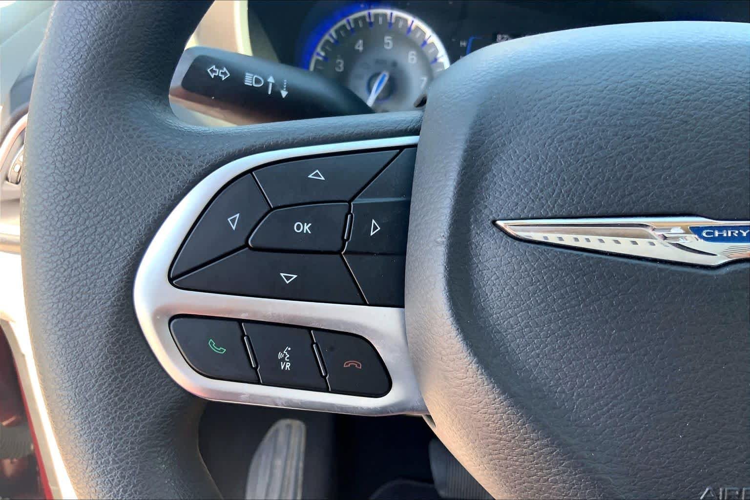 Used 2018 Velvet Red Pearl Coat Chrysler Touring Plus image 23