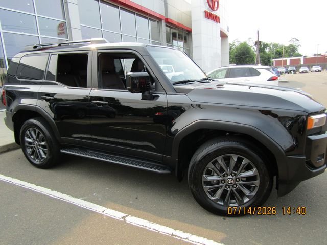 Used 2025 Black Toyota Base image 1