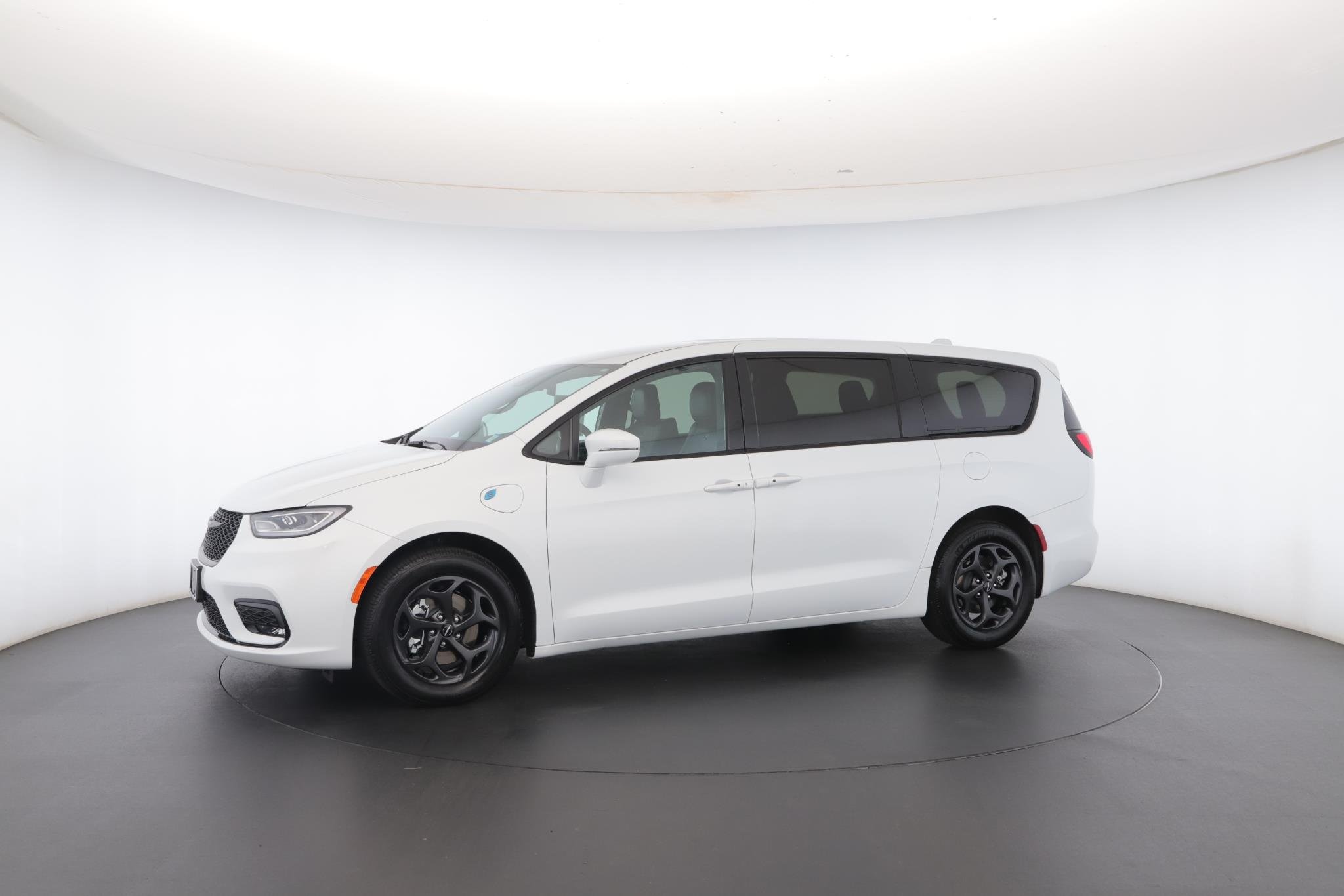 2022 Chrysler Pacifica Hybrid Touring L - Photo 49