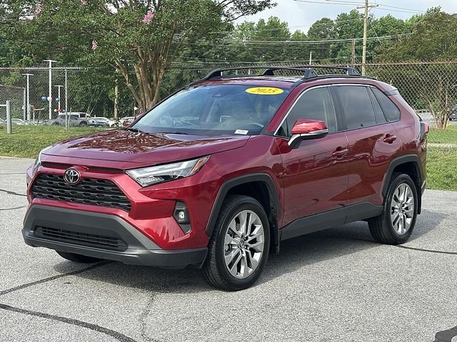 Used 2025 Red Toyota XLE Premium image 4