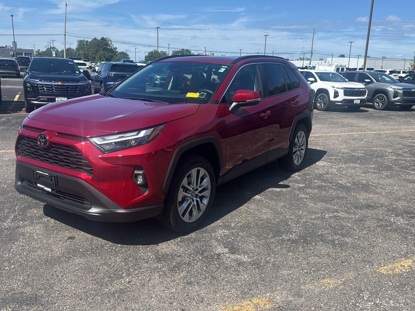 Used 2024 Ruby Flare Pearl Toyota XLE Premium image 3
