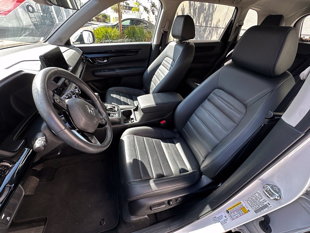 Used 2024 Platinum White Pearl Honda EX-L image 13