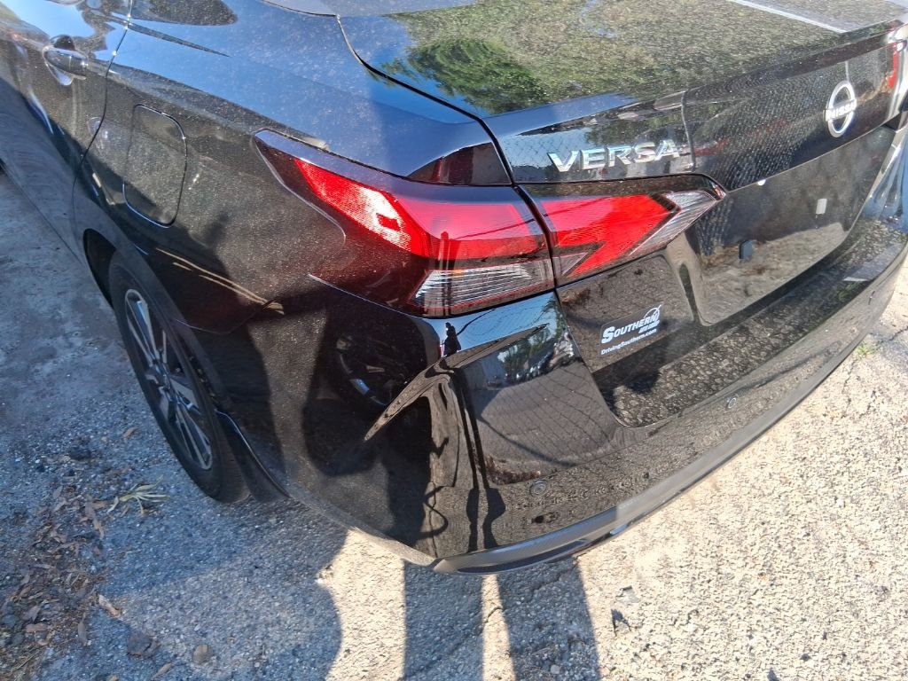 Used 2025 Black Nissan 1.6 SV image 15