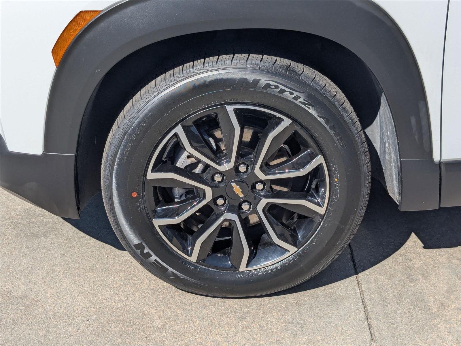 Used 2023 Summit White Chevrolet ACTIV image 10