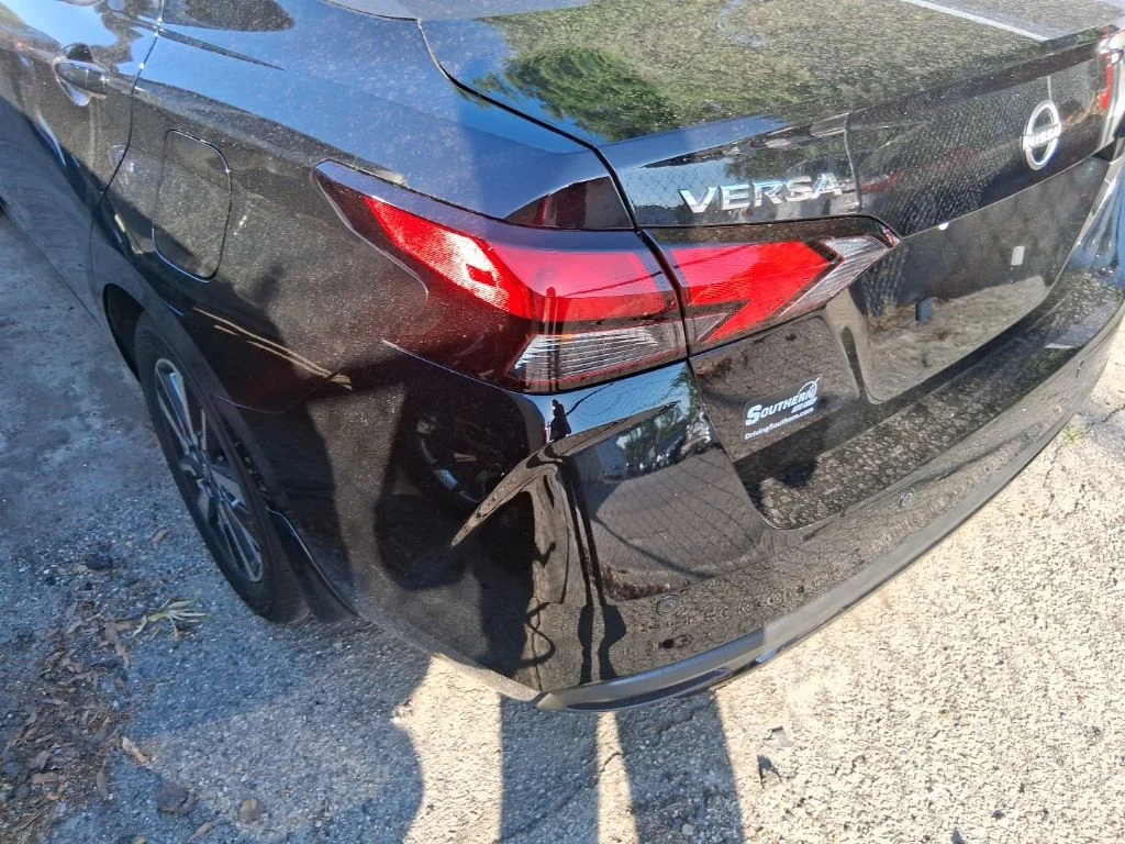 Used 2025 Black Nissan 1.6 SV image 15