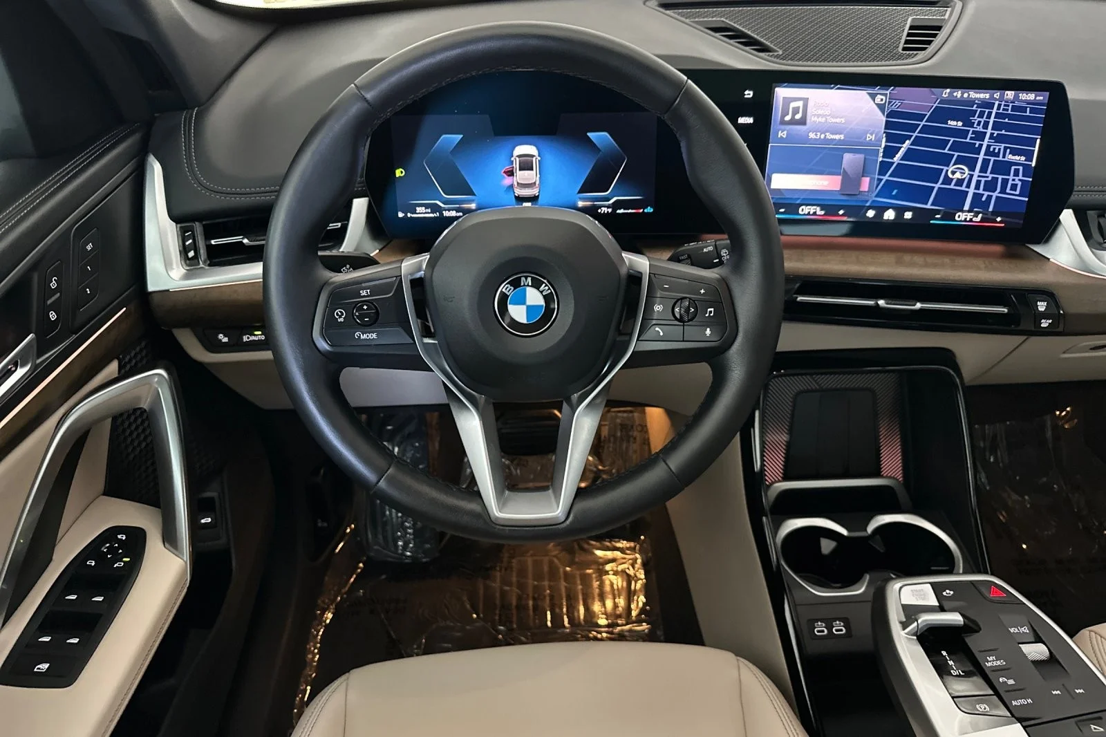 2025 BMW X1 28i - Photo 13