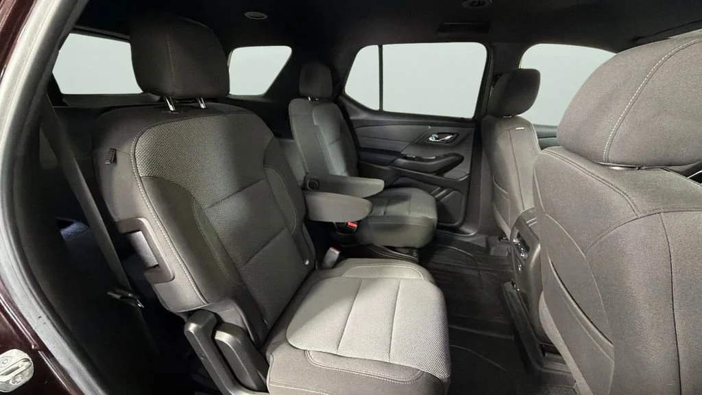 Used 2022 Black Cherry Metallic Chevrolet LT Cloth image 31