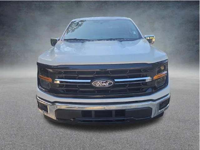 New 2026 Oxford White Ford XLT image 33