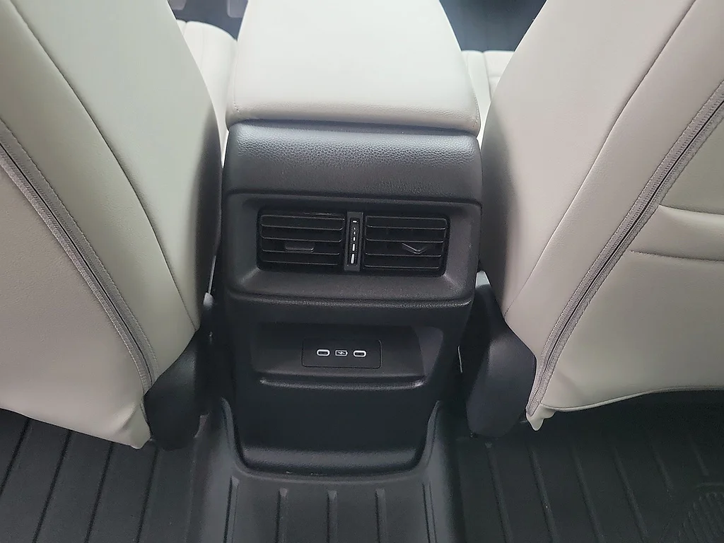Certified Used 2024 BLACK Honda EX-L image 10