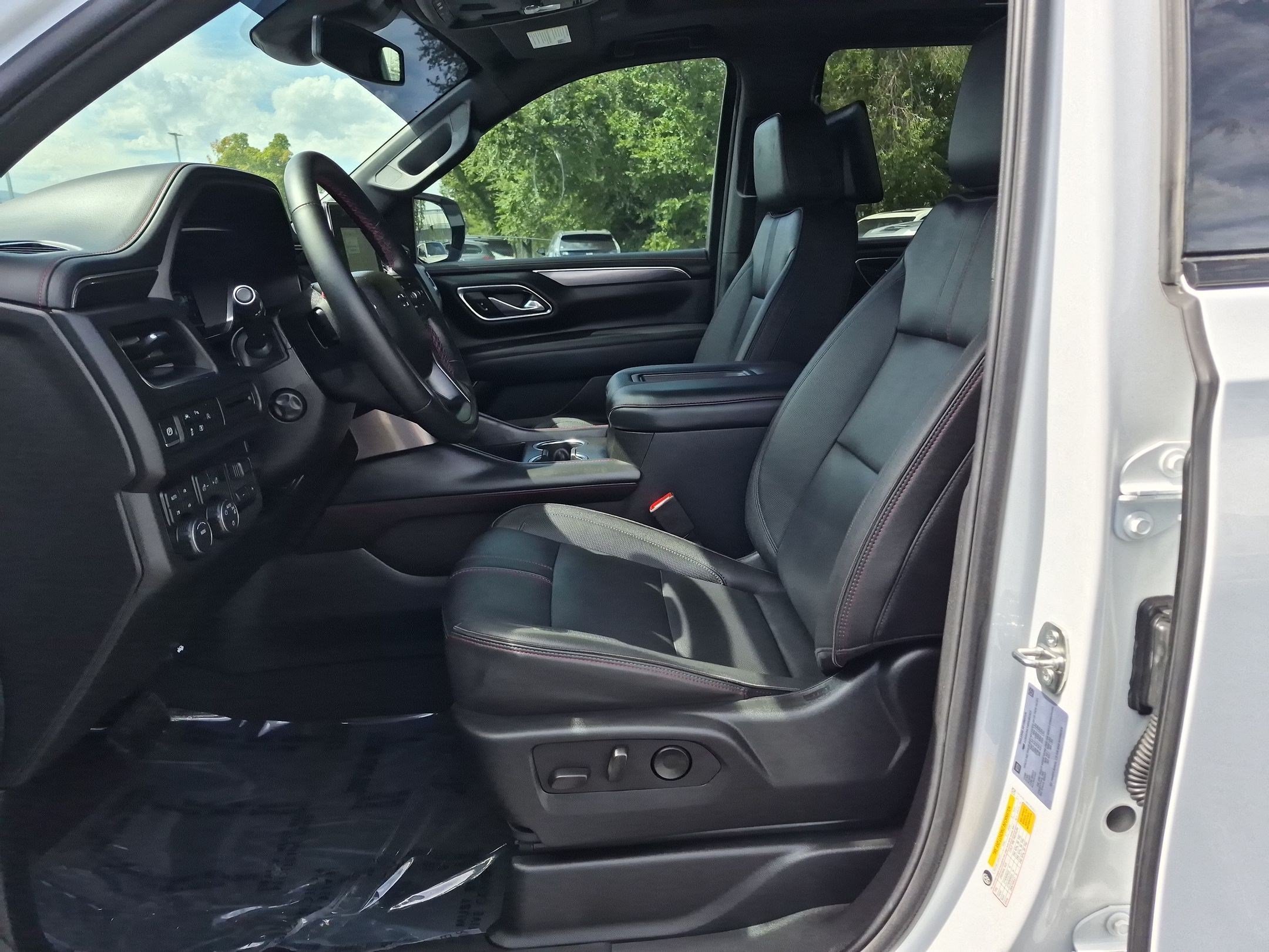 Used 2024 Summit White Chevrolet RST image 24