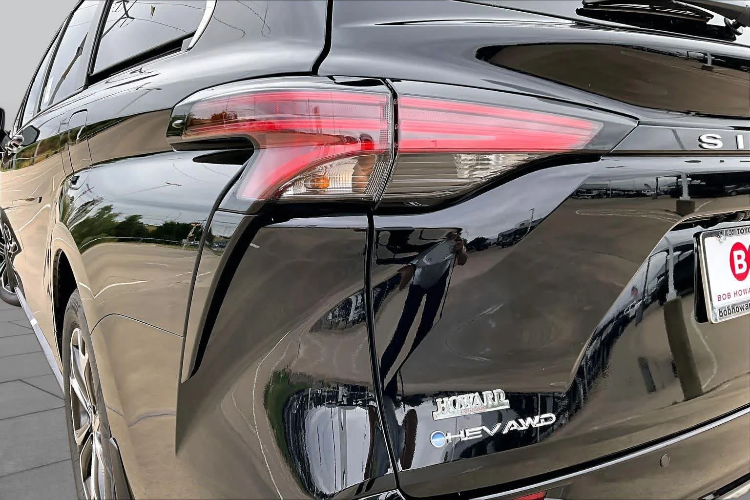 New 2026 Midnight Black Metallic Toyota Platinum image 14