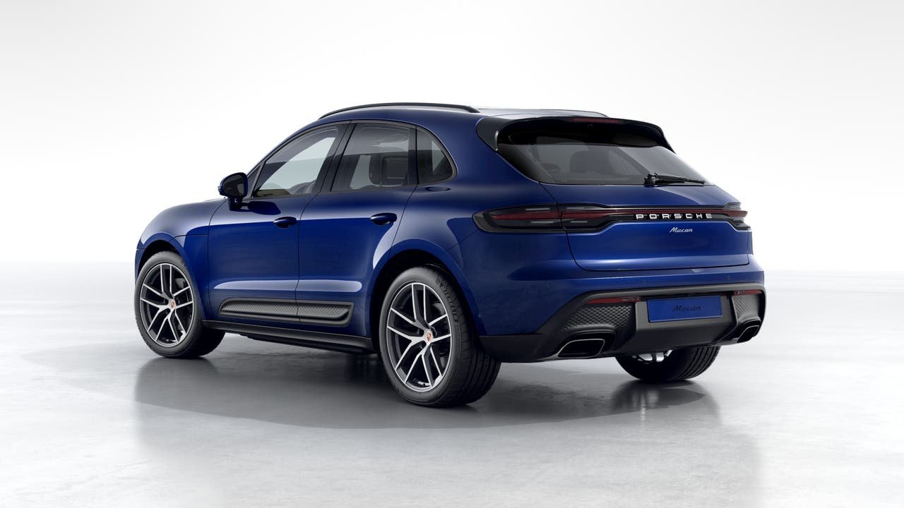 New 2026 Gentian Blue Metallic Porsche  image 3