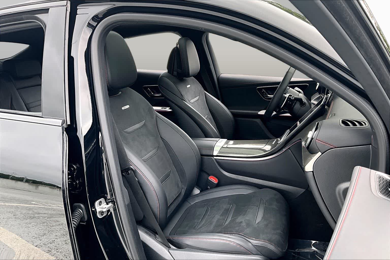 Used 2026 Obsidian Black Metallic Mercedes-Benz AMG® GLC 43 image 9